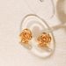 Pendientes de nicho con diseño floral irregular francés, tamaño pequeño, modernos y combinables, con estilo retro, chapados en oro auténtico K._voghion.com