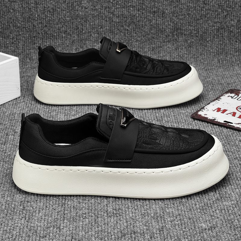 Boardschuhe 2024 Neue Herrenschuhe Einfache Low-Top-Schnürschuhe aus Canvas Trend All Match Atmungsaktive Freizeitschuhe_voghion.com