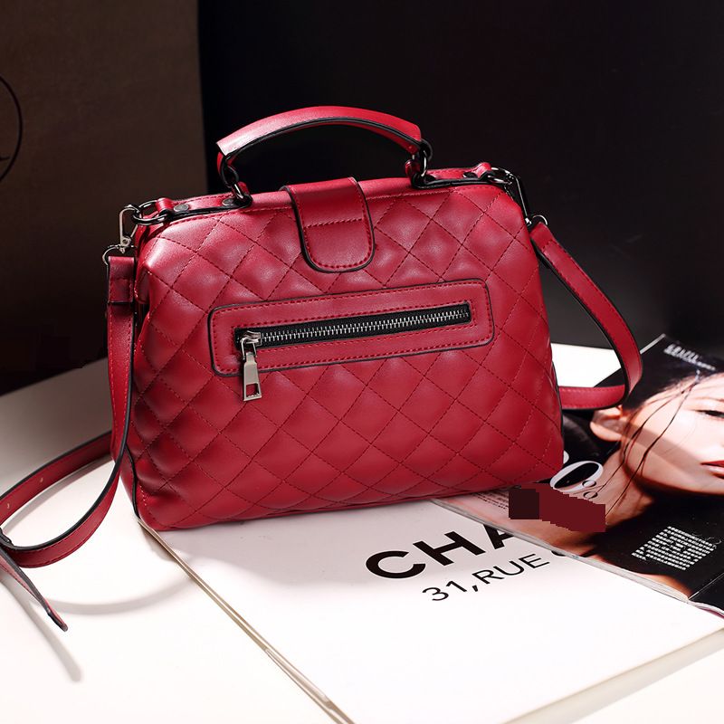 Daktaro rankinė, nauja deimanto formos rankinė, daugiafunkcinė moteriška rankinė per vieną petį, nišinio dizaino, prabangi retro gydytojo rankinė_voghion.com