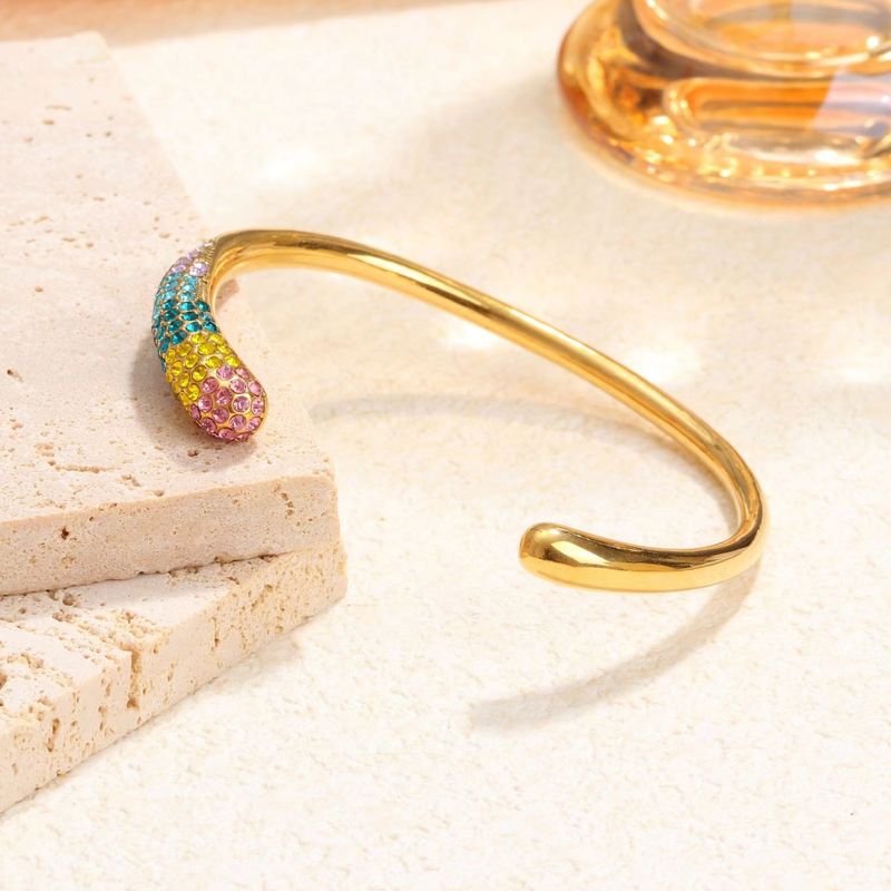 Women's Jewelry Set Titanium Gold Plated Colored Zirconium Full Dia High End Fashion Stainless Steel Casting Bracelet_voghion.com