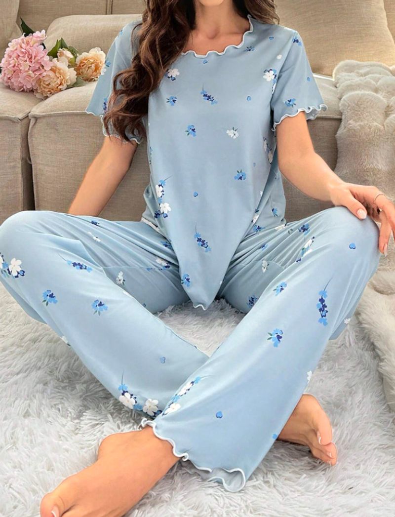 Pigiama con stampa floreale, top a maniche corte e pantaloni, set per la famiglia, moda casual, vitalità, temperamento_voghion.com