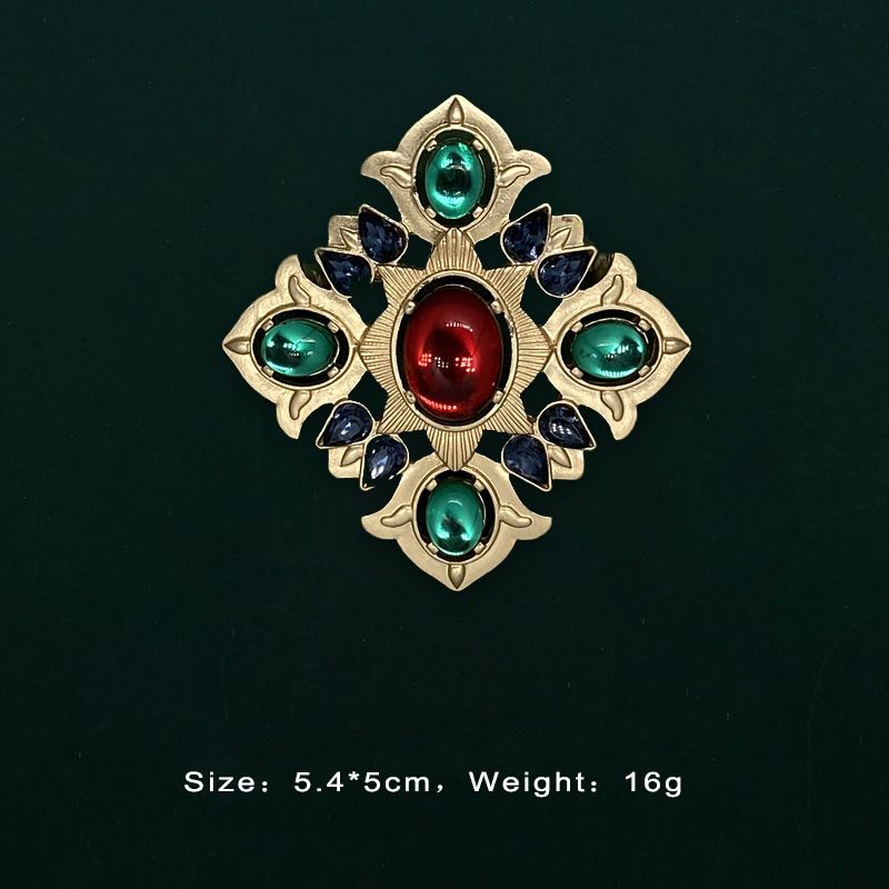 Designer style Baroque retro gold women's brooch gemstone antique court accessories_voghion.com