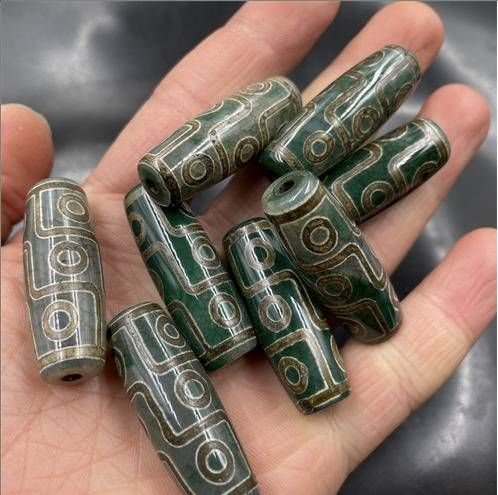 Agate Lane 14 * 40mm green nine eye beads agate Le tube beads Xizang old agate long beads bulk batch_voghion.com