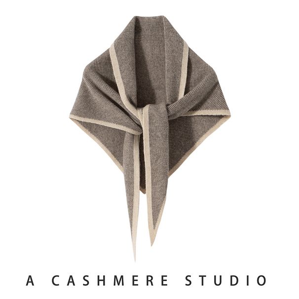 Produttore all'ingrosso transfrontaliero 2025 Cashmere Color-Block Triangolo Scaldacollo Sciarpa Scialle Caldo Lavorato a Maglia_voghion.com