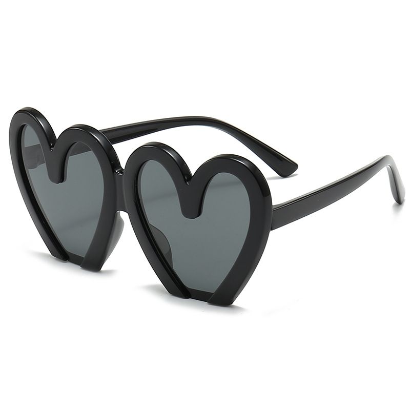 2024 New Children's Cute Heart Shaped Polarized Primary School Students Sunglasses 8-155_voghion.com