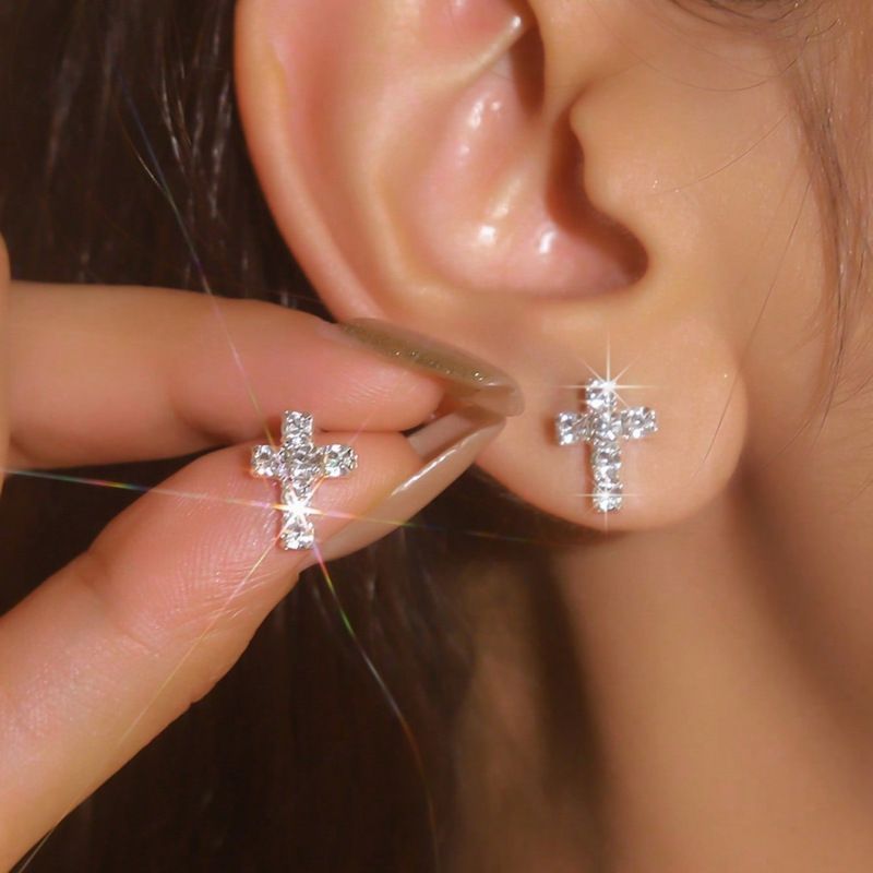 New Full Earrings Small And Versatile Suitable For Various Outfits With Water_voghion.com