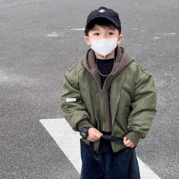 Giacca da baseball primaverile con cappuccio per bambini Mother & Kids - Elegante look bicolore a strati per bambini, leggera e comoda, perfetta per giocare all'aperto_voghion.com