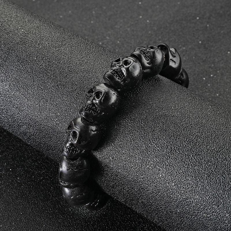 Braccialetto versatile alla moda con perline da uomo, in resina punk, con testa di teschio di Halloween_voghion.com