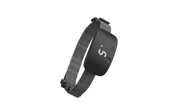 2024 New Touch Dog Training Device Pet Supplies Black And White Available Precise Anti-Barking_voghion.com