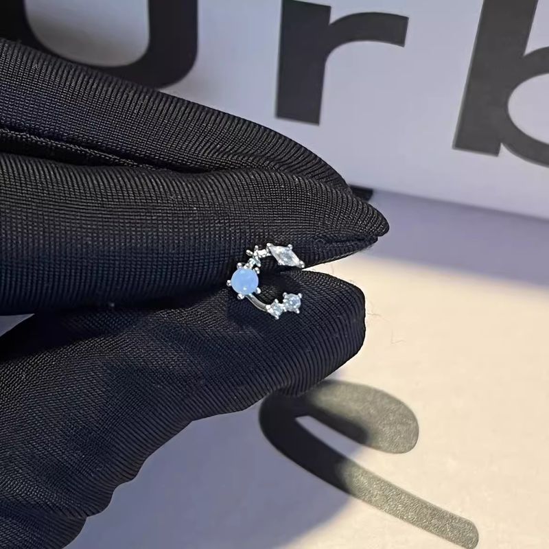 Niche Bow Titanstahl Häerzfërmeg Ouer Cochlear Studs, High-End a minimalistesch Pentagramm Ouerréng, Dammen Ouerréng_voghion.com