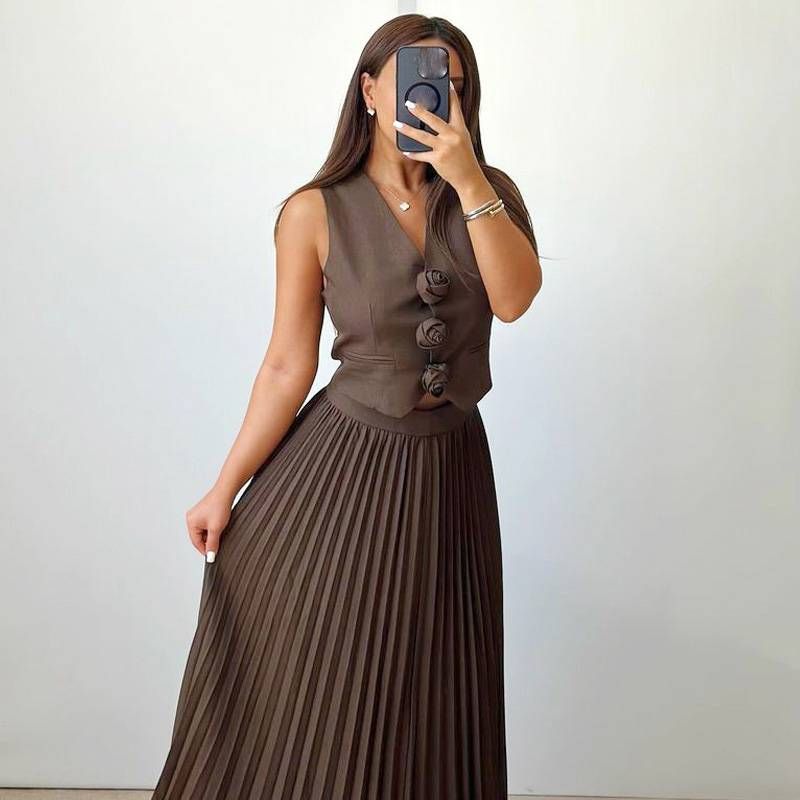 Women's Clothing Summer Sleeveless Vest Heavy Half Length Pleated Long Sleeved High End Two Piece Suit_voghion.com