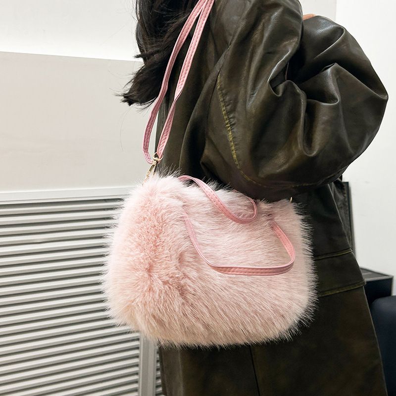 Women's Bags Autumn And Winter Imitation Fox Fur Plush Bag Crossbody Bag Fashionable And Versatile Large Capacity Tote Bag_voghion.com