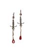 Orecchini vintage con ciondolo a forma di pugnale rosso sangue_voghion.com