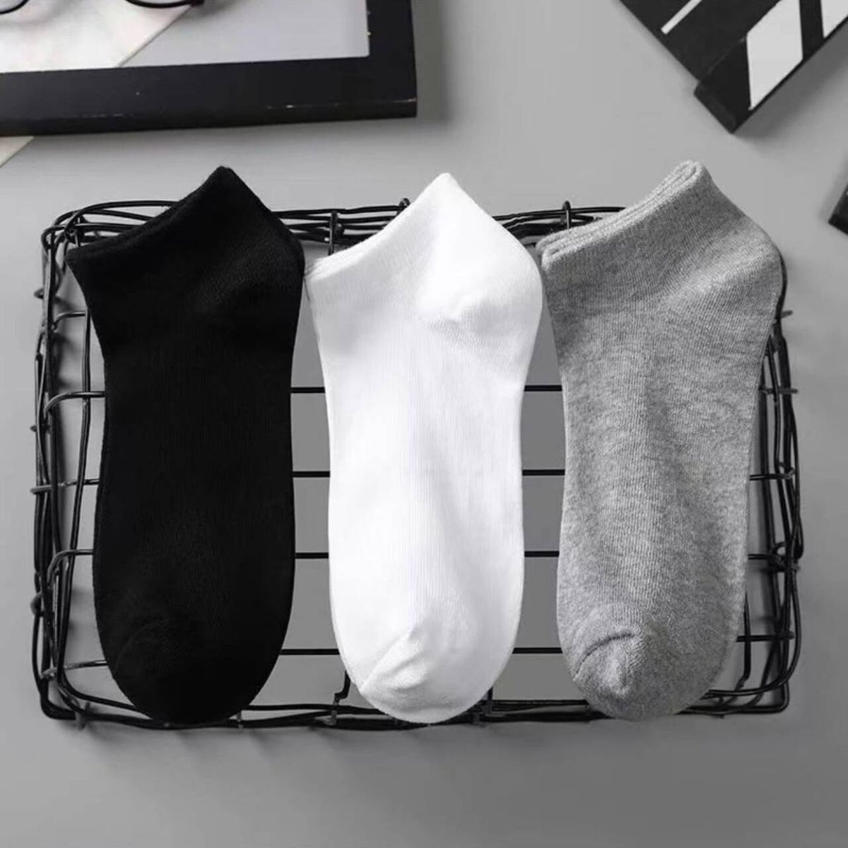 2025d Herren Sommer Dünne Sport Atmungsaktive Kurze Röhre Student Jugend High-End Deodorant Socken_voghion.com