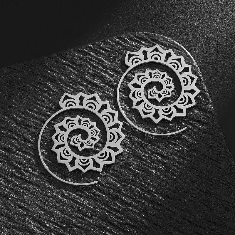 1 Pair Lady Geometric Plating 201 Stainless Steel Ear Studs_voghion.com