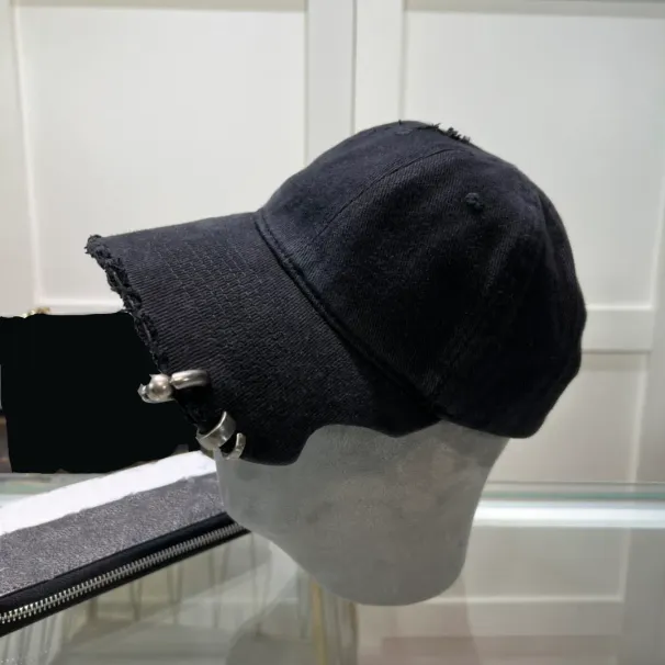 Herren Damen Lovers Ball mit Metallring Designer Ripped Baseball Cap für den Sommer Schwarz Weiß Strandhut_voghion.com