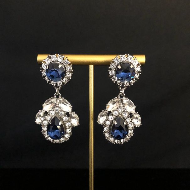 Collana vintage esagerata con catena femminile in lega di clavicola di moda di personalità di grandi dimensioni con gemme_voghion.com