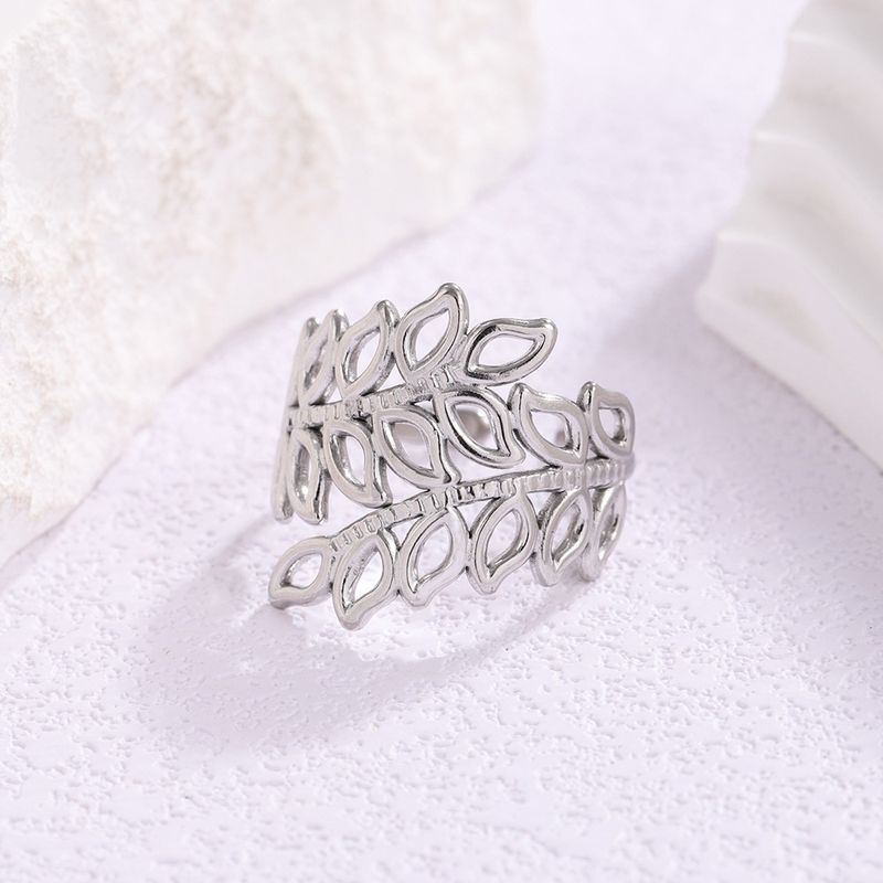 Hohlblatt-Titanstahl für Damen, vergoldet, lichtecht, verstellbar, Persönlichkeit, übertriebener Zeigefingerring_voghion.com