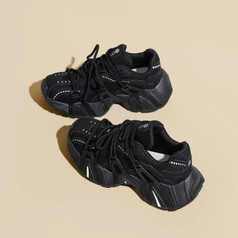 European goods dad shoes 2024 autumn new all match lightweight mesh color matching thick bottom heightening sports casual shoes_voghion.com