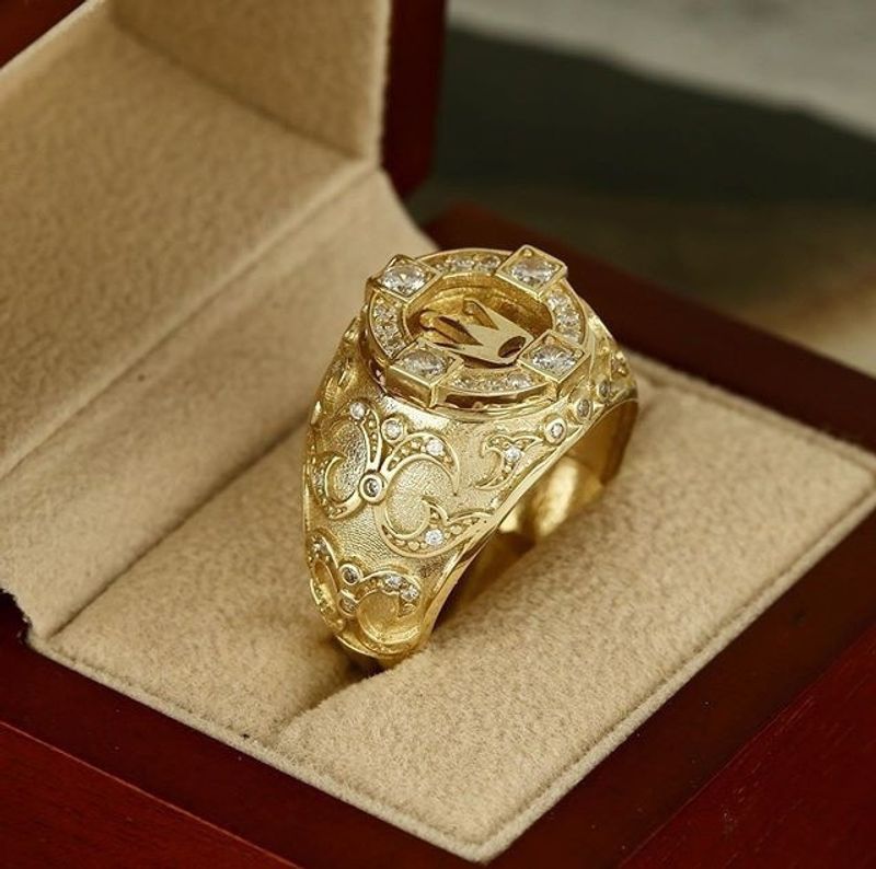 Gegalvaniseerde kroon gesneden imitatie diamant herenring_voghion.com