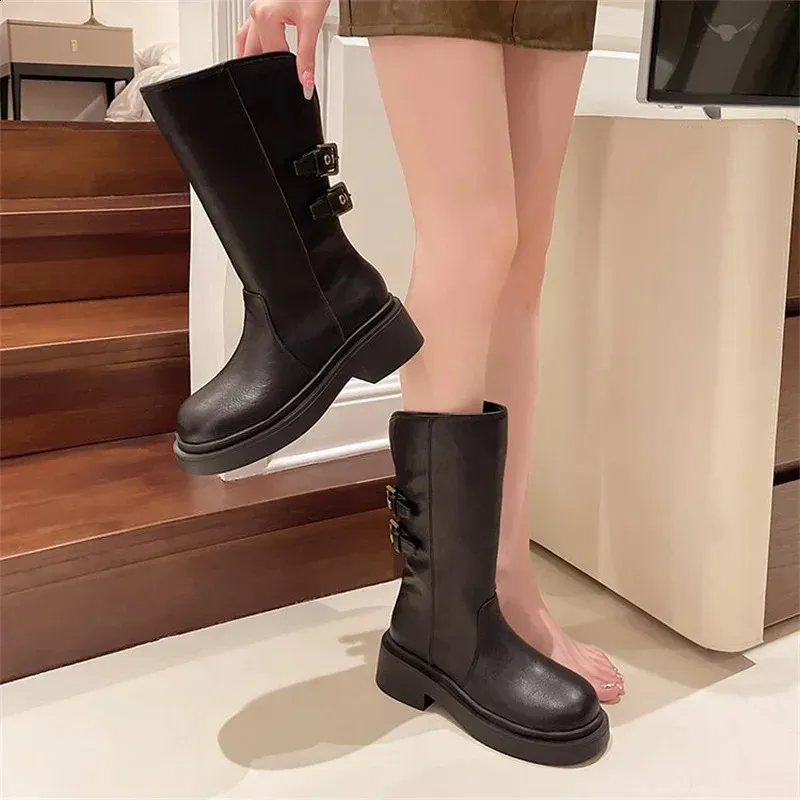 brown fur thick soled round toe midsole with buckle knights short boot 240911_voghion.com