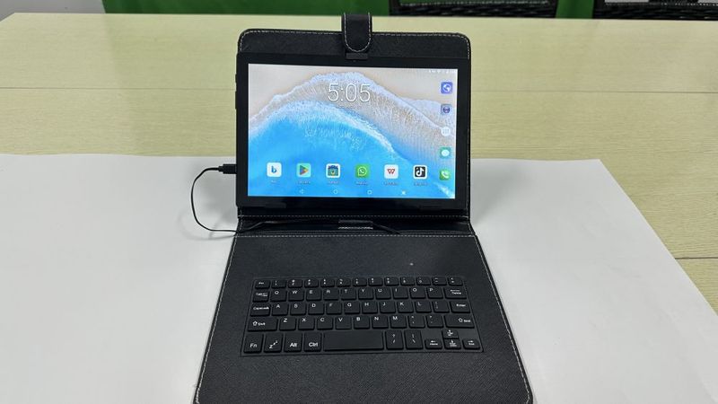 Pad6Max 10.1" Android Tablet With 3G Call, 32GB Storage, Dual SIM, IPS Screen, Bluetooth, GPS – 7-9H Battery, EU/US/AU/UK Plug_voghion.com