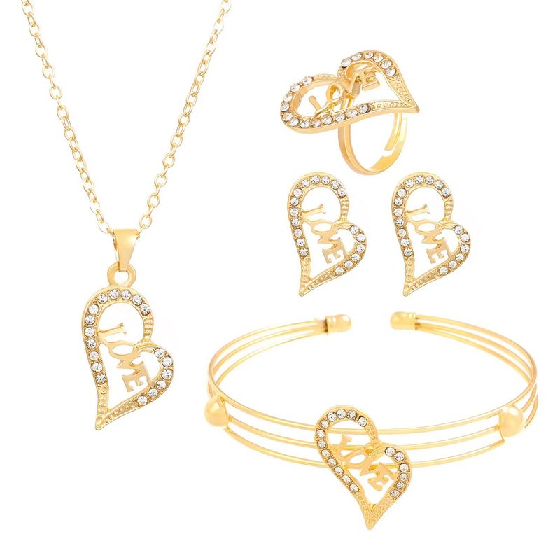 Set di gioielli con farfalla in diamanti e design creativo in stile ins, collana a forma di cuore, set di quattro pezzi_voghion.com