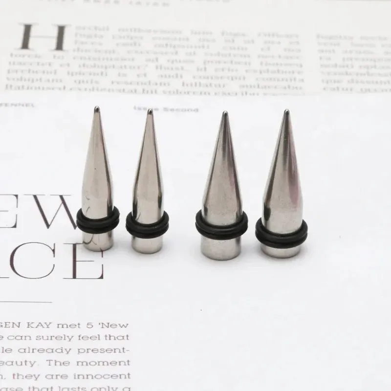 2 paia di orecchini a bottone e tunnel in acciaio inossidabile, gioielli alla moda per il corpo 241217_voghion.com