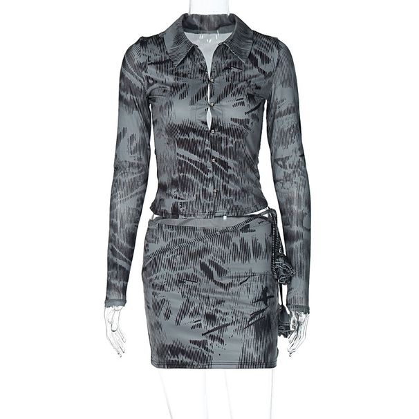 Abito da donna con gonna corta slim a maniche lunghe cardigan alla moda_voghion.com