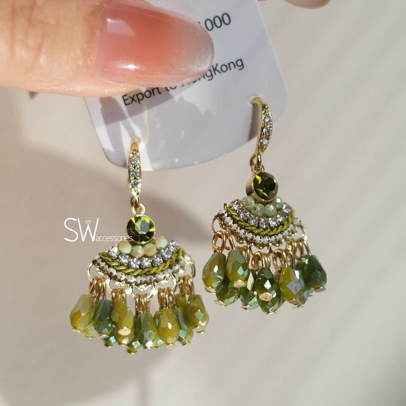Smaragdgrüne Wassertropfen-Ohrringe für Damen im ausländischen Stil, klein, frisch, Vintage, edel, leicht, luxuriös, Temperament, Ohrschmuck_voghion.com