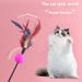 Jouet pour chat avec longue plume de golf et long bâton teaser arc-en-ciel avec boule sonore bruissante_voghion.com