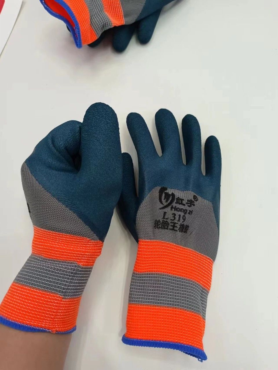 Dārzkopības cimdi ar spīlēm Dzeloņu izturīgi cimdi Smilšu rakšana Dārzs Dārza aizsardzība Dārzkopība Dārzkopības cimdi_voghion.com