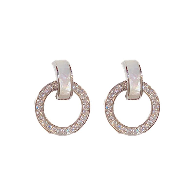 Boucles d'oreilles en nacre géométriques simples et petites, boucles d'oreilles polyvalentes pour femmes, petites boucles d'oreilles à la mode, boucles d'oreilles à aiguilles en argent S925_voghion.com