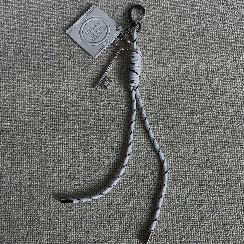Pendentif de sac original en corde tressée fait maison, porte-clés parodique, design créatif, accessoires de taille_voghion.com