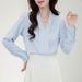 A Long-Sleeved V-Neck Shirt For A Female College Student's Job Interview, Paired With A White Chiffon Professional Top I_voghion.com