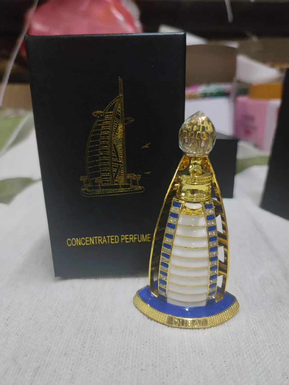 Unisex Perfumes essential oil perfume Darjeeling tea no man's land rose_voghion.com