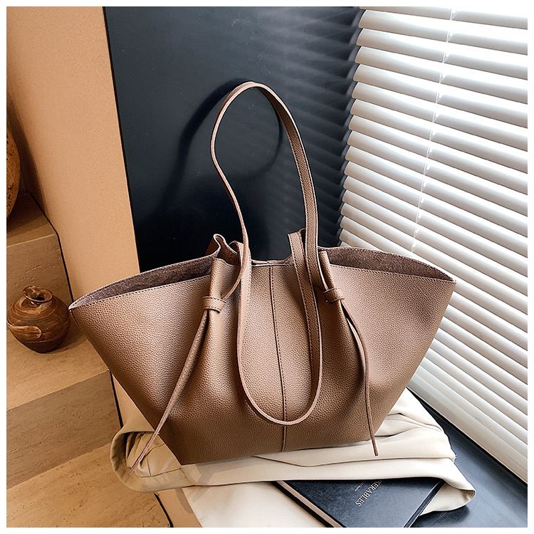 Women's Fashion Tote Bag With Wings Design - Large Capacity Shoulder Bag For Work & Daily Use - Soft PU Leather - Stylish & Versatile_voghion.com