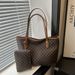Simple and stylish handbag women in spring 2024, trendy tote for commuting, large capacity hand-held shoulder bag_voghion.com