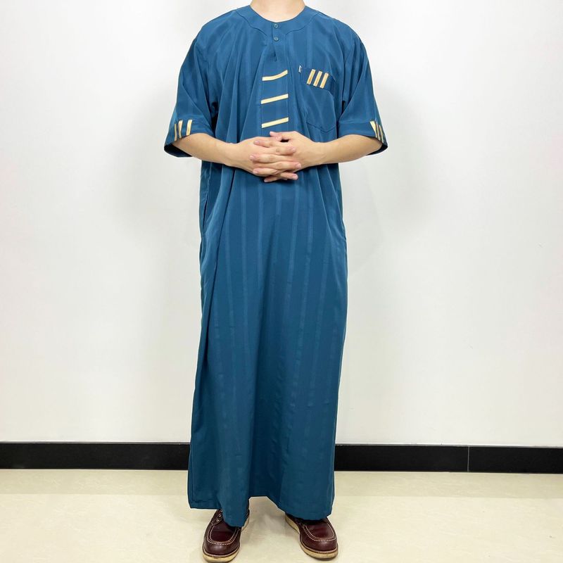 Vêtements pour hommes musulmans hommes rayés polyester manches courtes robe arabe poche brodée vêtements pour hommes tache_voghion.com