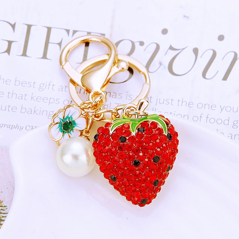 Bag Charm Diamond Studded Cute Fruit Strawberry Car Keychain Metal Cute Men And Women Couple Bag Pendant Key Chain Ring Gift_voghion.com