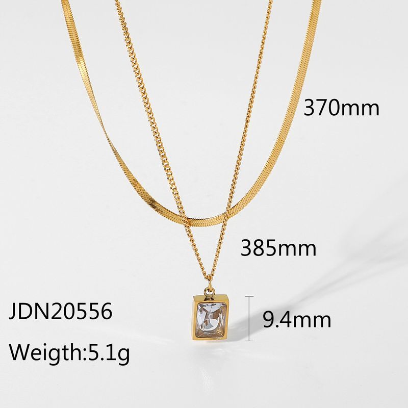 Collana con ciondolo in cristallo quadrato mini squisito con catena a serpente dorata a doppio strato in acciaio inossidabile da donna_voghion.com