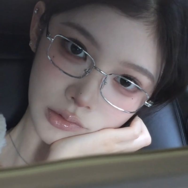 Highly Intelligent Silver Frame Myopia Women's Eyeglasses For Matching Degree, Pure Aspiration, Gold Wire, Narrow Rims_voghion.com