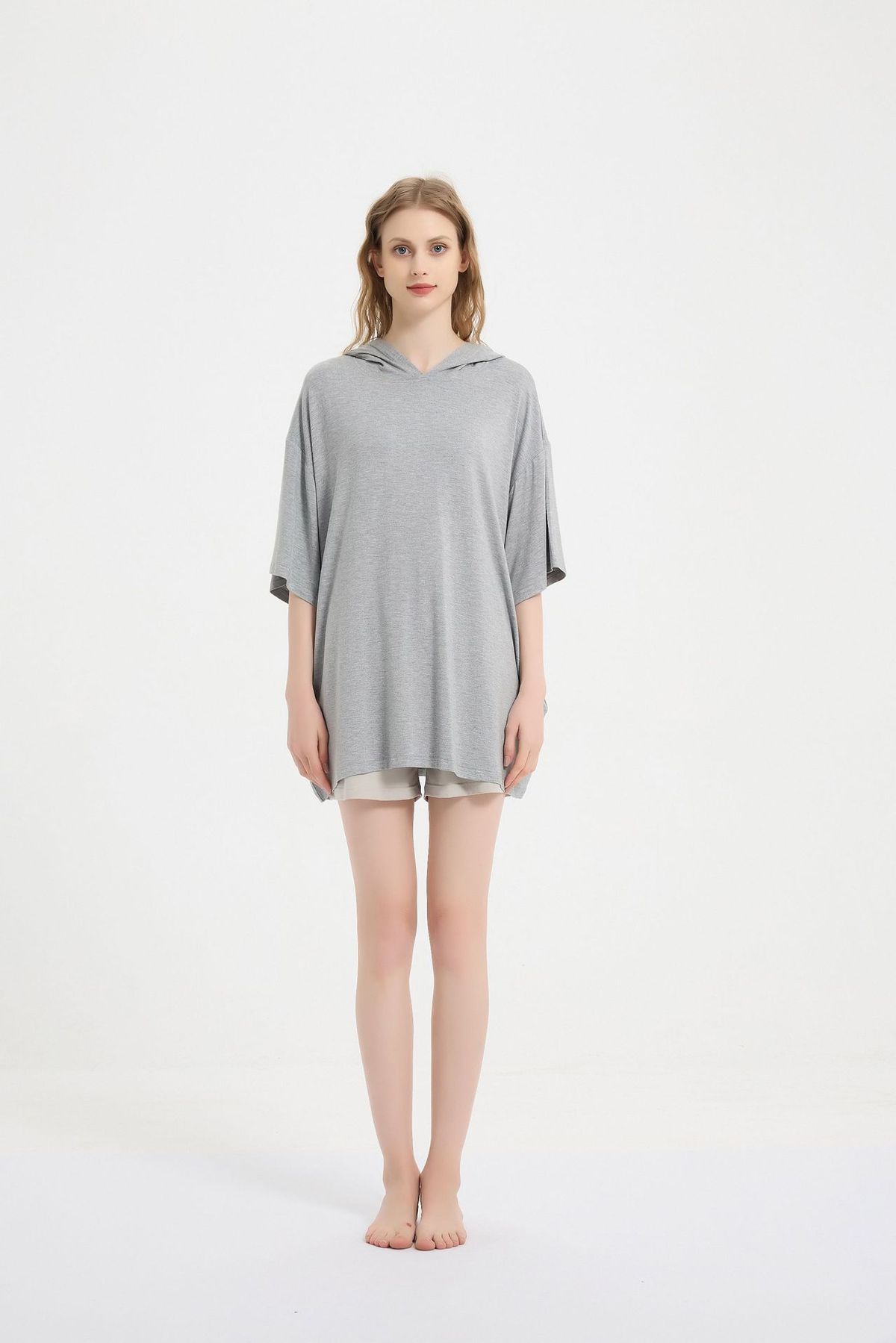 Pigiama da donna taglie forti con cappuccio_voghion.com