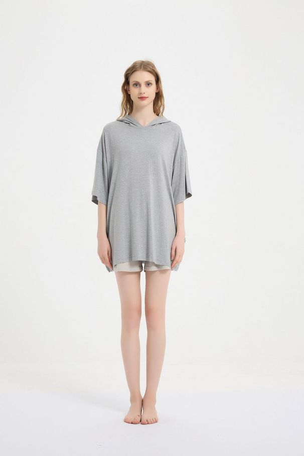 Pigiama da donna taglie forti con cappuccio_voghion.com