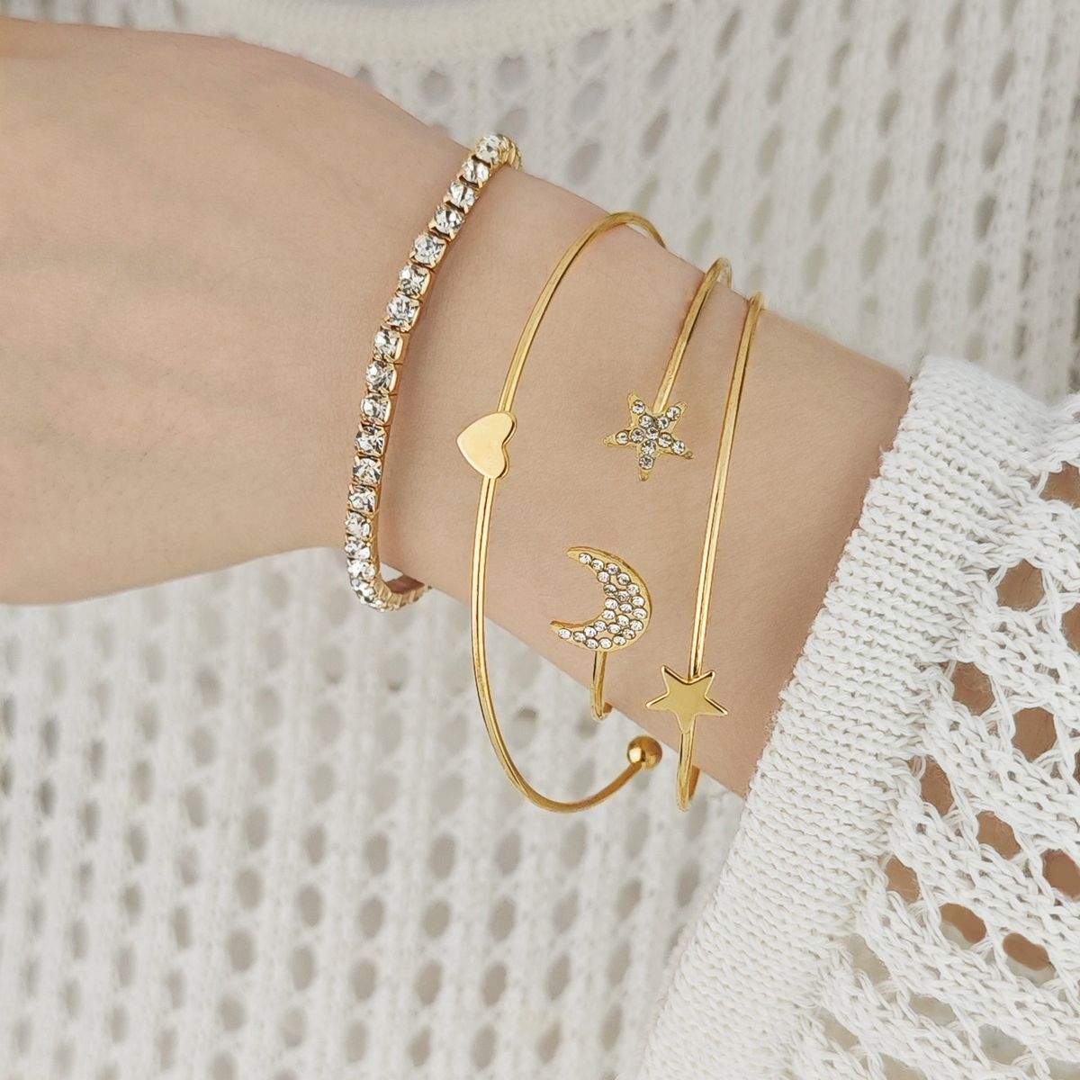 Mode Ny Personlighet Mode Präglad Twist Geometrisk Flerlagers Stapelarmband 10-delat Set Dekoration_voghion.com