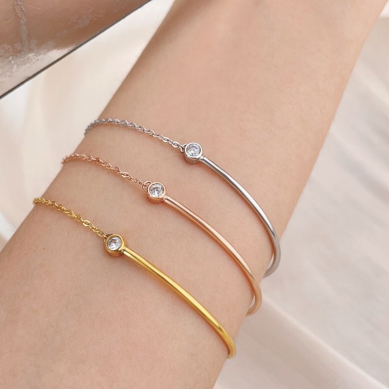Bijoux pour femmes, design de niche simple, bijoux sensoriels de haute qualité, mode française, léger, luxe, chaîne d'épissure, bracelet en acier titane et zircon_voghion.com