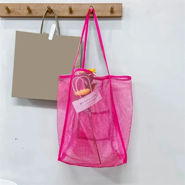 Sommerliche Schultertasche aus Mesh mit großem Fassungsvermögen für Damen, ideal als Reise-, Strand-, Schul- oder Einkaufstasche (240821)_voghion.com