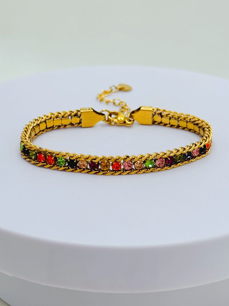 Bracciale in acciaio inossidabile con zirconi colorati e versatili, dal design raffinato e con placcatura sottovuoto in oro vero._voghion.com