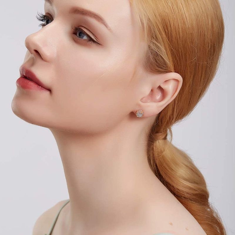 Popular stud earrings are unisex, high-end, full of diamonds, round and non-fading earrings._voghion.com