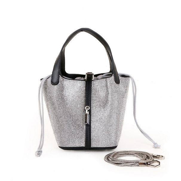 2025 Spring And Summer New Women's Handbag_voghion.com